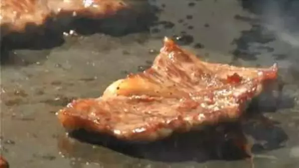 たわわタウン谷山 オープン11周年「春のたわわ祭り」日本一の茶や鹿児島黒牛　新品種の米のふるまい