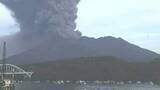 「桜島で噴火 噴煙1600ｍ【きょうの降灰予報】灰は鹿児島市谷山方向へ」の画像1