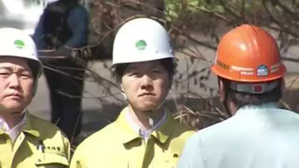鈴木農水大臣が岩手・大槌山林火災の現場視察　土砂流出対策など取り組む考え