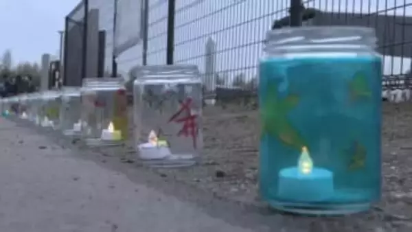 中学生が鎮魂のキャンドル点灯　東日本大震災15年　岩手県陸前高田市