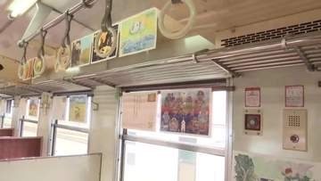 三陸鉄道「イーハトーブ列車」運行　車内に宮沢賢治の世界観　岩手県宮古市