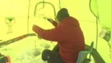 岩洞湖の氷上ワカサギ釣り解禁　過去2番目に遅い　岩手県盛岡市