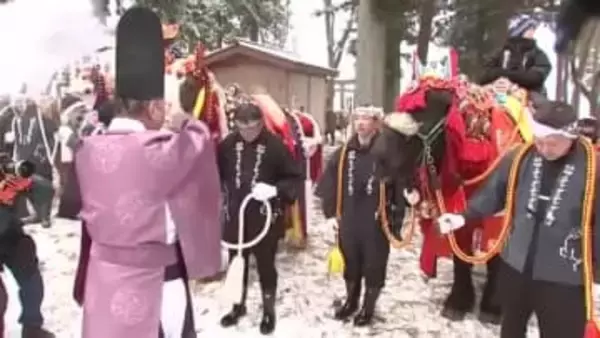 五穀豊穣を願う　チャグチャグ馬コ初詣　　岩手県滝沢市