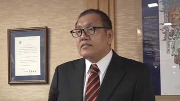 県立大伊藤史人講師　吉川英治文化賞受賞で知事表敬