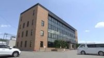 小学校に侵入した疑いで33歳男を逮捕　複数の児童が目撃、当日は授業取りやめ　岩手県一関市