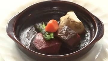 シカ肉や龍泉洞サーモンを活用した料理の試食会　岩手県岩泉町