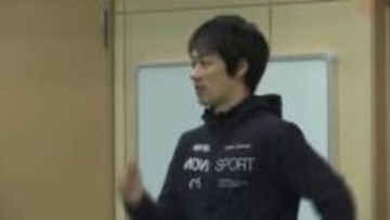 元五輪戦士が警察官に歩き方指導　競歩で2大会出場の高橋英輝さん　岩手県久慈市