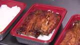 「ウナギのかば焼き作り大忙し　「土用の丑の日」老舗うなぎ店で700食提供　岩手・盛岡市」の画像1