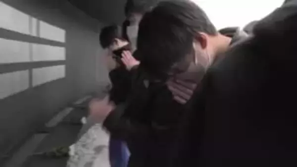 釜石東中の生徒 追悼施設で清掃活動　「つなみてんでんこ」　岩手県釜石市