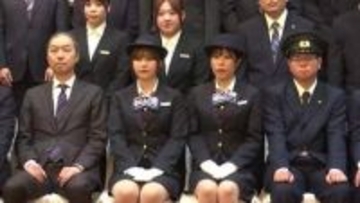 新年度を前に合同入社式　バスガイドや運転士など14人決意新たに　岩手県宮古市