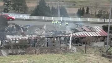 住宅1棟全焼、焼け跡から1人の遺体　一人暮らしの住人と連絡取れず　岩手県遠野市