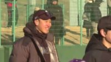 震災で母亡くした男性、陸前高田市で野球教室　元プロ選手が小学生に指導　岩手県