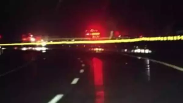 東北道でバイクの60代男性死亡　4台が絡む事故　岩手県盛岡市