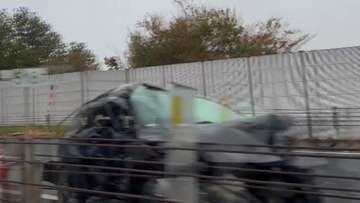東北自動車道で車3台絡む事故　44歳男性が骨盤折るけが　滝沢ICと盛岡IC間の上り線は約4時間通行止め　岩手県