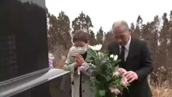 「心の穴は埋まらない」犠牲の男性の遺族が墓参り　大船渡市山林火災から1年　岩手県