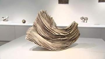 陶芸家・泉田之也さん新作展…約100点が並ぶ　岩手・野田村を拠点に国内外で活躍