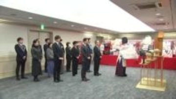 新年初売りへ開運祈願し神事　商売繁盛を　岩手県盛岡市