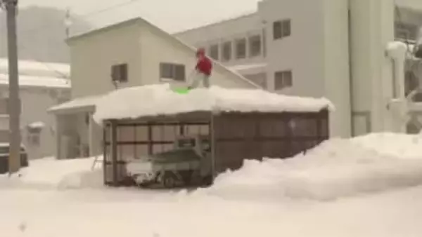 雪でＪＲ在来線が運休や運転見合わせ　東北道や八戸道で一部通行止め　岩手県