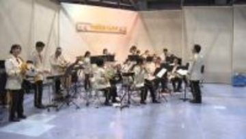 反射材の大切さ紹介　みえこどもの城で交通安全イベント　新年度の事故防止へ