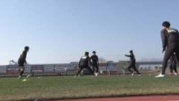 新たに11人の選手が加入　Jリーグ昇格目指しヴィアティン三重が始動　三重・東員町