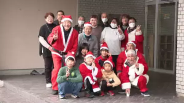 一人暮らしの高齢者にクリスマスケーキ