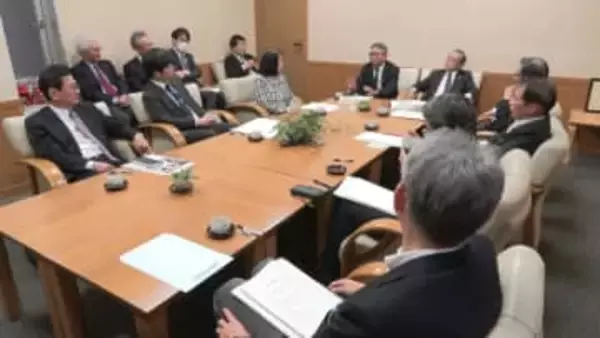 地域の偉人「沢村栄治」を取り上げた番組を審査