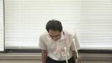 「わき見運転で事故　女性講師を減給処分」の画像1