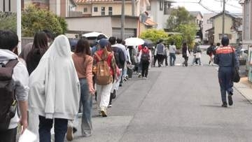 津波想定し短大生が避難訓練