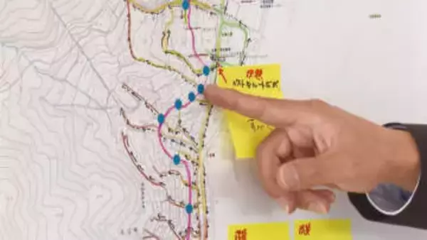 白地図に避難経路など書き込み　倒れそうなブロック塀など危険な場所の情報も共有