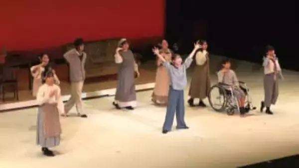小学生から高校生の子どもたちが名作ミュージカル熱演