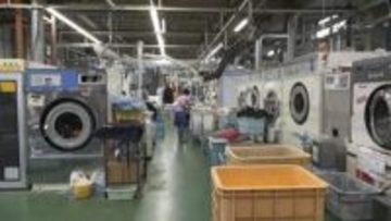 原油高、津市の物流・クリーニング現場を直撃　三重・津市