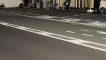 下校途中に車にはねられ男児死亡