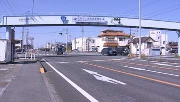 飲酒運転で赤信号を無視したか　52歳男性が死亡　22歳会社員を逮捕