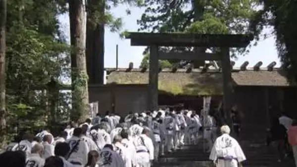 伊勢神宮で上り参宮　第一次奉曳の無事を奉告