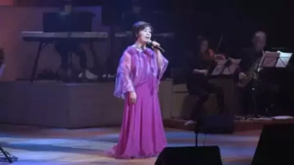 観客入れて初開催　迫力の生演奏で昭和の名曲響く「昭和歌謡まつり」