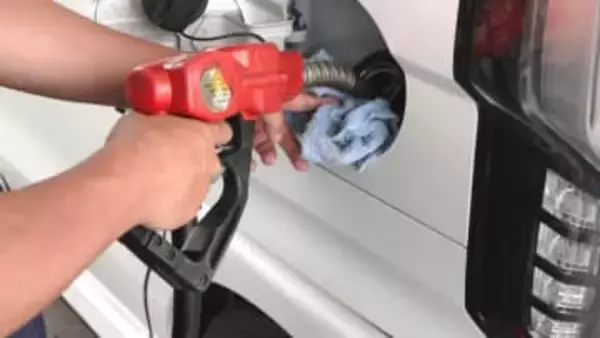 去年11月から約20円安く　ガソリン価格値下がり続く