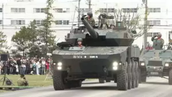 自衛隊員らが訓練の成果を披露　久居駐屯地開設74周年