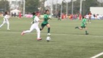 優勝目指して熱戦　U11少年サッカー大会決勝　三重・四日市市