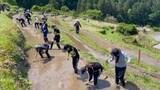 「丸山千枚田で田植えの集い　日本の棚田百選」の画像1