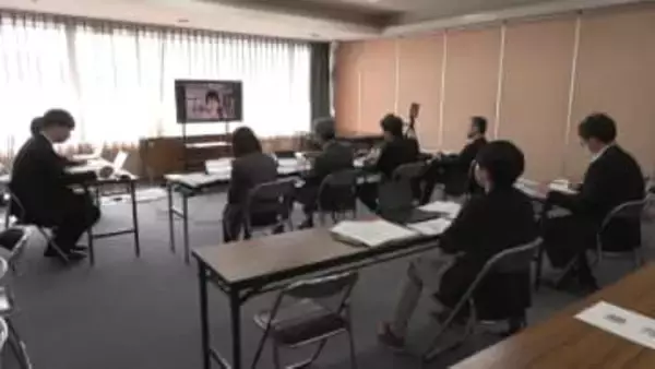 「女性やシニア層、外国人にも仕事を担ってもらわなければ」　人口減少対策会議