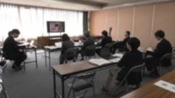 「女性やシニア層、外国人にも仕事を担ってもらわなければ」　人口減少対策会議