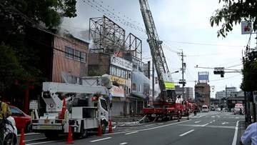 明倫商店街火災から見えた課題　消防車が入れない狭い通路、延焼防ぐには