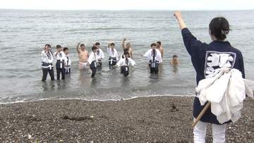 北浜連合奉曳団が地元の海岸で「浜参宮」　三重・伊勢市