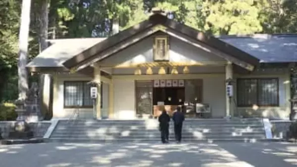 受験シーズンを前に「あたまの宮」に願い　三重・大紀町