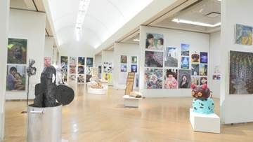 額縁を飛び出すアートも　県内高校生の作品が津市に集まる「みえ高文祭」