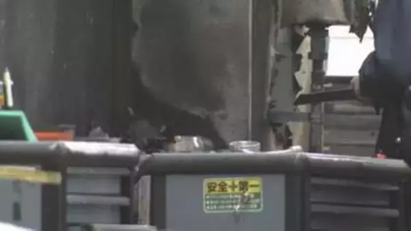 自動車販売店で火事 作業場の一部焼けるもけが人なし