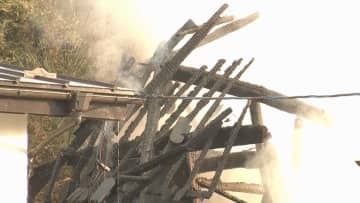 速報・石巻で住宅火災　警察と消防でけが人の有無を確認中