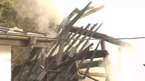 速報・石巻で住宅火災　警察と消防でけが人の有無を確認中