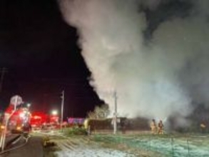 【速報】富谷市の住宅から出火「家が燃えている」と通報　けが人や逃げ遅れなし