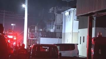 住宅兼治療院が全焼、住人1人やけど 栗原市で夜間の火災＜宮城・栗原＞